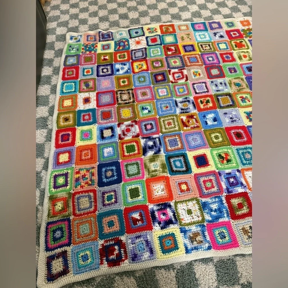 VTG Granny Square Blanket Afghan Crochet Hand Made Patchwork Multi Color Amish